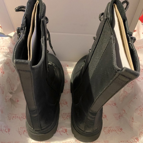 Blowfish Black Saddlerock Boots Youth Sz 4 - Picture 3 of 6
